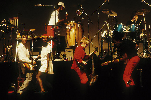 7.7 Talking-Heads-1983-Billboard-650