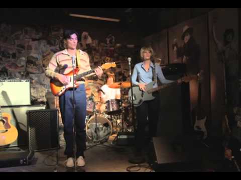 7.7 talking heads live 1977