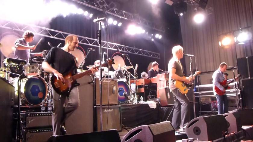 10.24 paul weller live