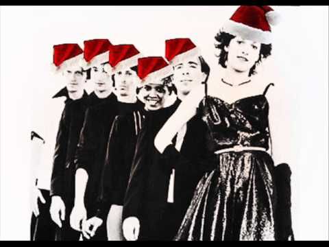 12.20 waitresses christmas