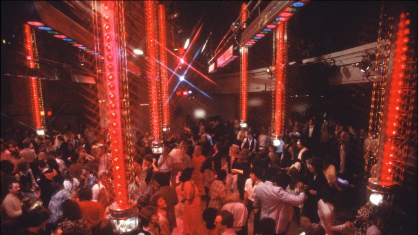 4.4 Studio 54