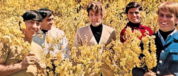 9.13 Tommy James &amp; the Shondells in meadow