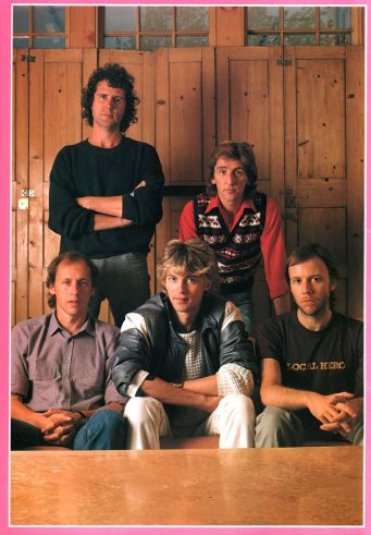 10.17 75.Dire Straits