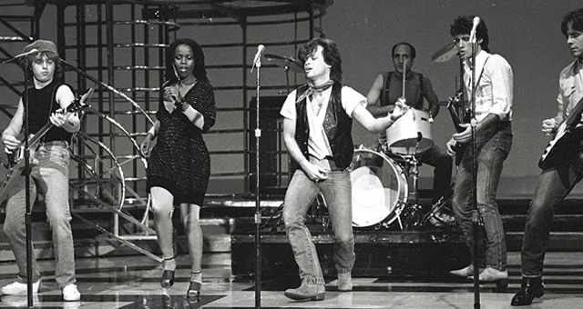 10.19 60.John Mellencamp