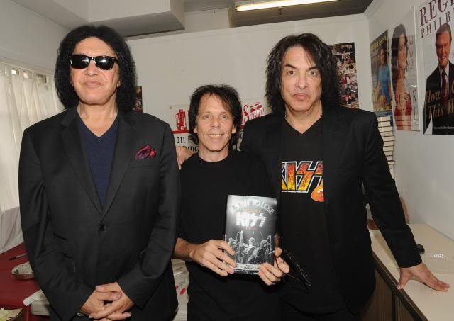 11.19 ken sharp and kiss