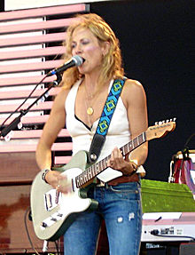 5.13 SherylCrowCrossroads2007