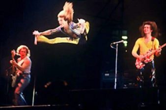 5.8 Van_Halen_1979