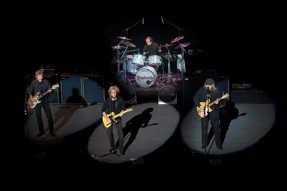 6.4 Raspberries reunion