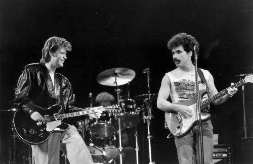 1.22 H &amp; O live 1981