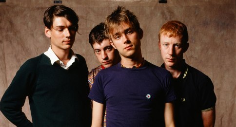 4.9 blur